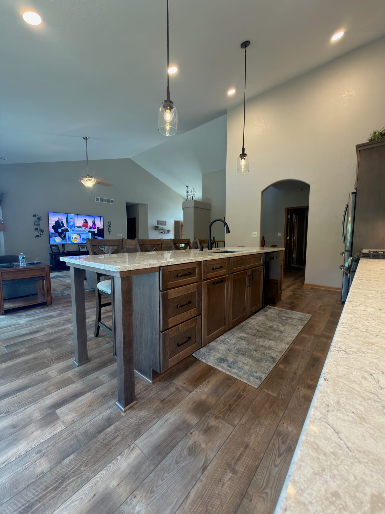Kitchen Oak Creek — photo 2