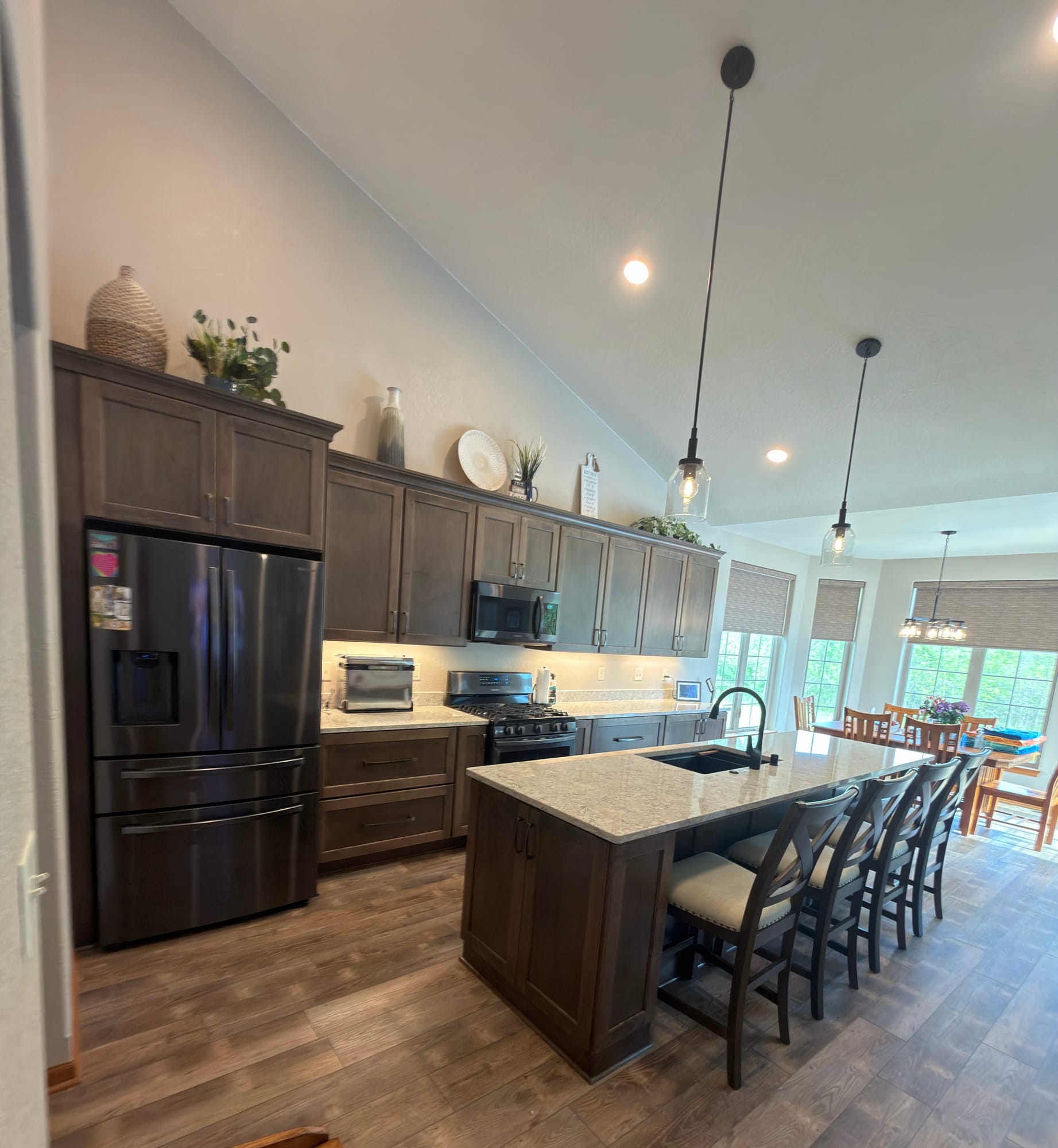 Kitchen Oak Creek — photo 3
